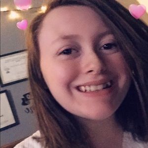 Meet your Posher, Jasmine